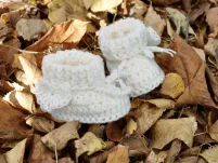 Niechodki z wełny merino białe 8 cm